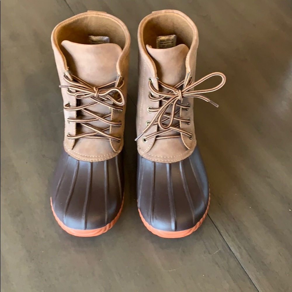Marleylilly unmonogrammed duck boots, like new